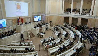 После выборов в России может остаться лишь один региональный парламент, в котором все депутаты получают зарплату - ukrpost.biz - Москва - Россия - Санкт-Петербург