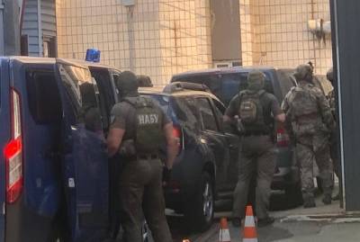 НАБУ опубликовало видео погони за авто СБУ с судьей Чаусом - kp.ua - Украина