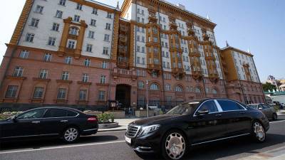 Энтони Блинкен - В США выразили сожаление о запрете на наем местного персонала в РФ - iz.ru - Москва - Россия - США - Израиль - Владивосток