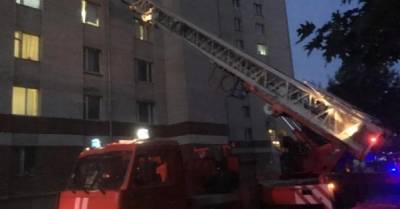 Пожар в Ивано-Франковске: из общежития вуза эвакуировали 88 студентов (ФОТО) - delo.ua - Украина - Ивано-Франковск