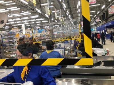 Ученые утверждают, что пластиковые экраны в магазинах не могут защитить от распространения COVID-19 - ufacitynews.ru