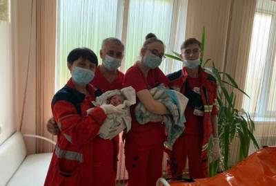 В Харькове женщина родила двойню дома: Не успела выехать - kp.ua - Украина - Харьков