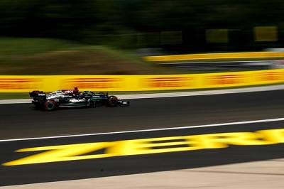 Марио Изол - В Pirelli считают, что стратегия двух пит-стопов быстрее - f1news.ru