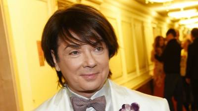 Валентин Юдашкин - Когда нет сил бороться: Юдашкин рассказал всю правду о своей тяжелой болезни - 5-tv.ru