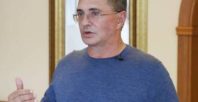 Александр Мясников - Доктор Мясников развенчал популярный миф о вакцинации от ковида - reendex.ru