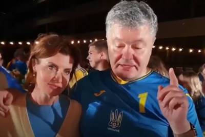Петр Порошенко - Появилось видео с пьяным Порошенко после матча Англия-Украина - mk.ru - Украина - Англия
