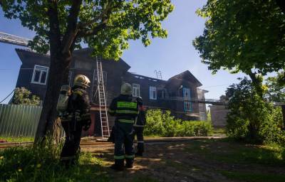 Спустя три года и серию пожаров дом на улице Спортивной в Твери снесут - afanasy.biz - Тверь