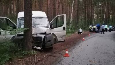 Смертельное ДТП под Первоуральском: мужчина решил прокатить маленькую дочь на коленях за рулём, но убил её собственным телом - usedcars.ru - Свердловская обл. - Первоуральск