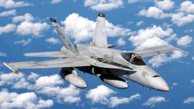 Британцы высмеяли журналистов Daily Express за "пересадку" российских летчиков на F/A-18 - newinform.com - Россия - США
