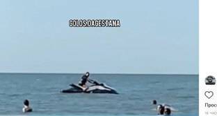 Видео с женского пляжа в Махачкале вызвало споры о нравственности - kavkaz-uzel.eu - Махачкала