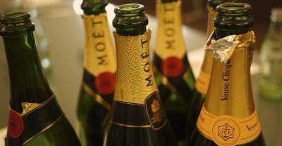 Moet Hennessy сообщила о планах "как можно скорее" возобновить поставки шампанского в Россию - reendex.ru - Россия