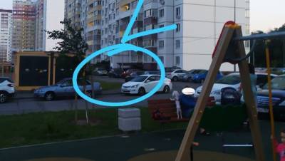 Подростки ради прикола разгромили иномарку на Суворовском в Ростове - privet-rostov.ru - Ростов-На-Дону