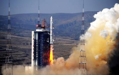 Китайская ракета "Чанчжэн-2D" вывела на орбиту пять спутников - trend.az - Китай - Интерфакс