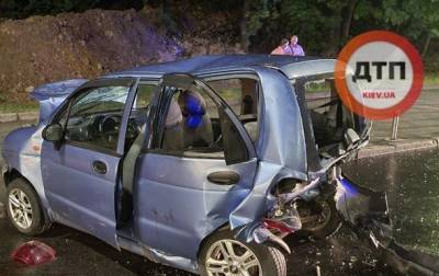 В Киеве Subaru протаранил три авто при оформлении ДТП - korrespondent.net - Украина - Киев