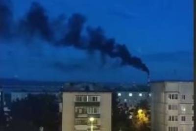 ТГК-14 объяснила чёрный дым из трубы ТЭЦ-1 в Чите растопкой котлоагрегата после ремонта - chita.ru - Чита
