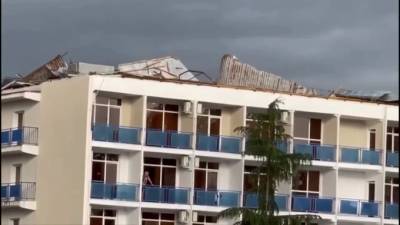 Часть Абхазии оказалась без света из-за урагана - piter.tv - Апсны - Сухум