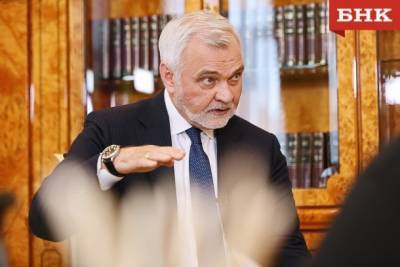 Виктор Бобыря - Владимир Уйба - Игорь Кузьмичев - Владимир Уйба пригрозил региональному фонду капремонта - bnkomi.ru