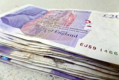 Житель Великобритании пытался спрятать от жены выигранные в лотерею деньги и лишился £4,8 млн - actualnews.org - Англия - Пакистан