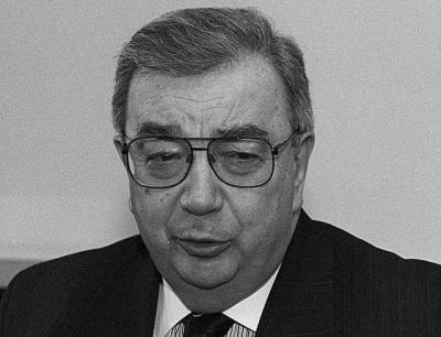 Евгений Примаков - «Петля Примакова»: какой подвиг совершил премьер-министр России - russian7.ru - Россия - США - Югославия