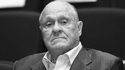 Владимир Меньшов - Режиссер рассказал о судьбе последнего фильма Меньшова - gazeta.ru - РСФСР