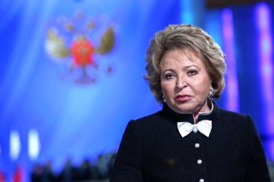 Владимир Меньшов - Валентина Матвиенко - Матвиенко выразила соболезнования в связи со смертью Меньшова - tvc.ru - РСФСР