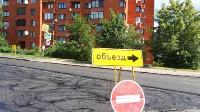 В Выборге до конца августа будет идти дорожный ремонт на улице Сухова - piter.tv - образование Выборгский Район