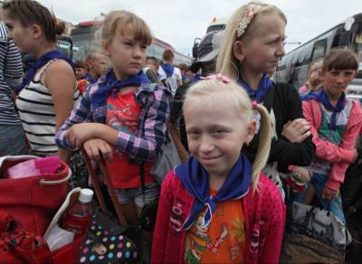 Свердловский губернатор поручил эвакуировать детей и персонал двух детских лагерей из-за подтопления - interfax-russia.ru - Свердловская обл.