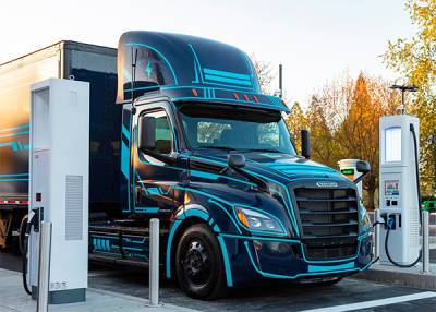 Daimler, Volvo и Traton планируют создать совместное предприятие, которое займется сетью зарядных станций для грузовиков - bin.ua - Украина - Амстердам