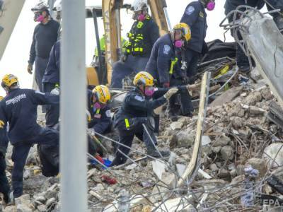 Число жертв обрушения дома в Майами возросло до 27-ми. После сноса здания шансы найти выживших уменьшились - gordonua.com - США - Украина - шт.Флорида - Серфсайд