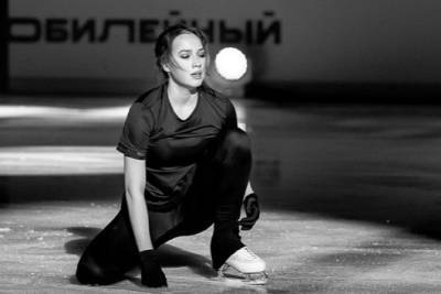 Алина Загитова - "От её красоты дух захватывает" - поклонники Загитовой в восторге от нового снимка Алины - sport.ru - Сочи
