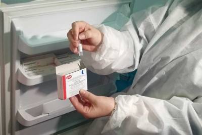 Эксперт объяснил, почему даже врачи не все верят в вакцинацию - chita.ru - Россия - Сколково
