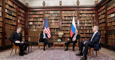 Владимир Путин - Сергей Лавров - Джо Байден - Лавров предостерег США от ведения диалога с позиции силы - ren.tv - Москва - Россия - США - Вашингтон - Женева - Индонезия