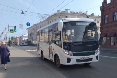 Пассажир устроил драку с водителем в томском автобусе - tomsk.mk.ru - Томск