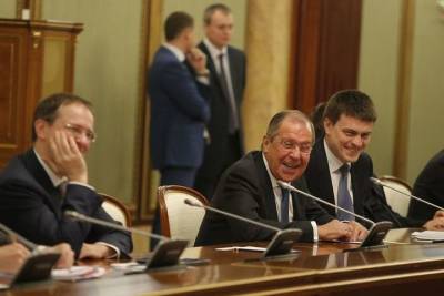 Владимир Путин - Сергей Лавров - Джо Байден - Лаврова позабавило сравнение российско-американских отношений с Томом и Джерри - mk.ru - Москва - Россия - Женева