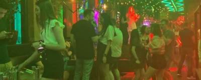 Власти Ростова выявили нарушение социальной дистанции в ночных клубах - runews24.ru