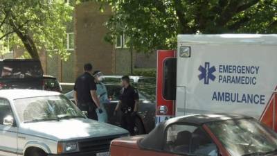 В Канаде мужчина ранил ножом двух полицейских при задержании – СМИ - sharij.net - Германия - Канада
