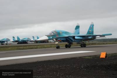 Эксперты объяснили, почему стекла Су-34 имеют желтый оттенок - newinform.com - Россия