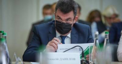 Алексей Данилов - Андрей Деркач - Данилов: Украина не выдаст США своих граждан, но может ввести такие же санкции против них - delo.ua - США - Украина