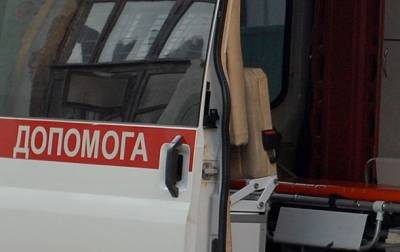 В Чернигове пассажир выпал из маршрутки во время движения - korrespondent.net - Украина - Черниговская обл.