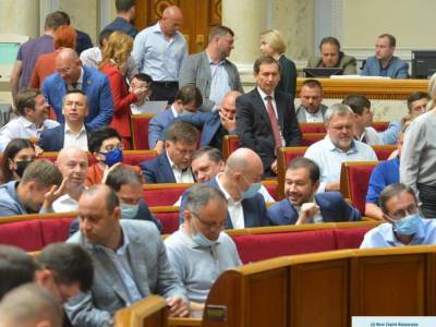 В Раду проходят четыре партии – опрос - gordonua.com - Украина