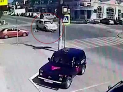 На Южном Урале родственники девочек, которых сбил свадебный Cadillac, просят о помощи - u24.ru