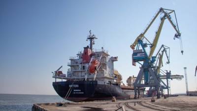 Морпорты за 6 месяцев сократили перевалку грузов — АМПУ - hubs.ua - Украина