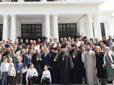 митрополит Епифаний - 58% украинцев, которые считают себя православными, заявили, что являются прихожанами ПЦУ – опрос - gordonua.com - Москва - Украина - Киев - Стамбул