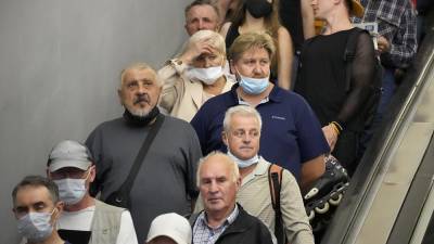 Борис Джонсон - В России зарегистрирован новый максимум смертей от COVID-19 - ru.euronews.com - Россия - США - Англия - Санкт-Петербург - Италия - Московская обл. - Нижегородская обл. - Воронежская обл. - Новости - Великобритания
