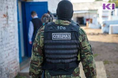 В Коми отца малолетних детей осудили на четыре года колонии за ложные звонки о терактах - komiinform.ru - Россия - респ. Коми - Хабаровск - Усинск