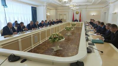 Александр Лукашенко - Противодействие санкционным мерам – тема совещания у Президента - belarus24.by - Белоруссия