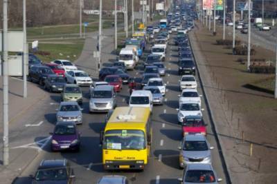 Украинцы начали массово скупать грузовые автомобили: установлен 8-летний рекорд продаж - rupor.info - Украина