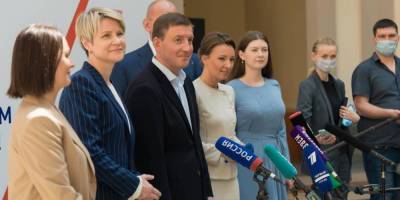 Анна Кузнецова - Кузнецова: все основные решения по вопросам защиты семьи и детства за последние годы принимались фракцией "Единой России" - ruposters.ru - Россия