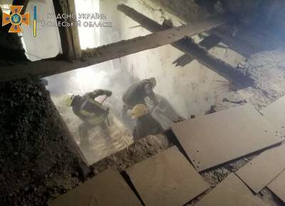 В Одессе рухнул потолок в квартире на Молдаванке – есть жертва (фото) - odessa-life.od.ua - Украина - Одесса - Одесская обл.