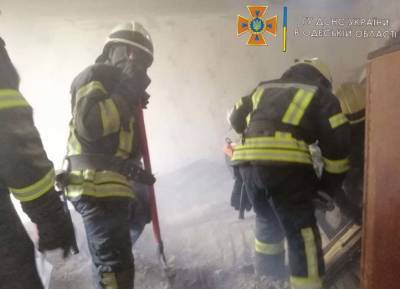 В Одессе в квартире рухнул потолок: погибла женщина - narodna-pravda.ua - Россия - Украина - Львов - Одесса - Одесская обл.